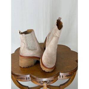 New Sofft Jordie Rose Taupe Chunky Heel Suede Chelsea Boot #0277 SZ 7.5